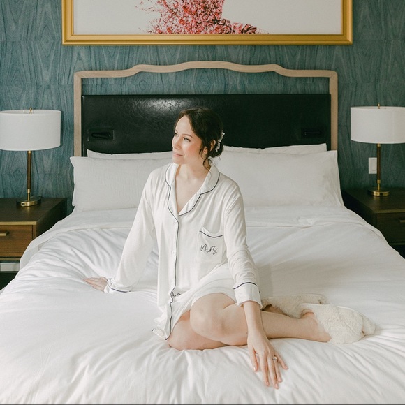 Meet your Posher, Ana - Picture 1 of 1